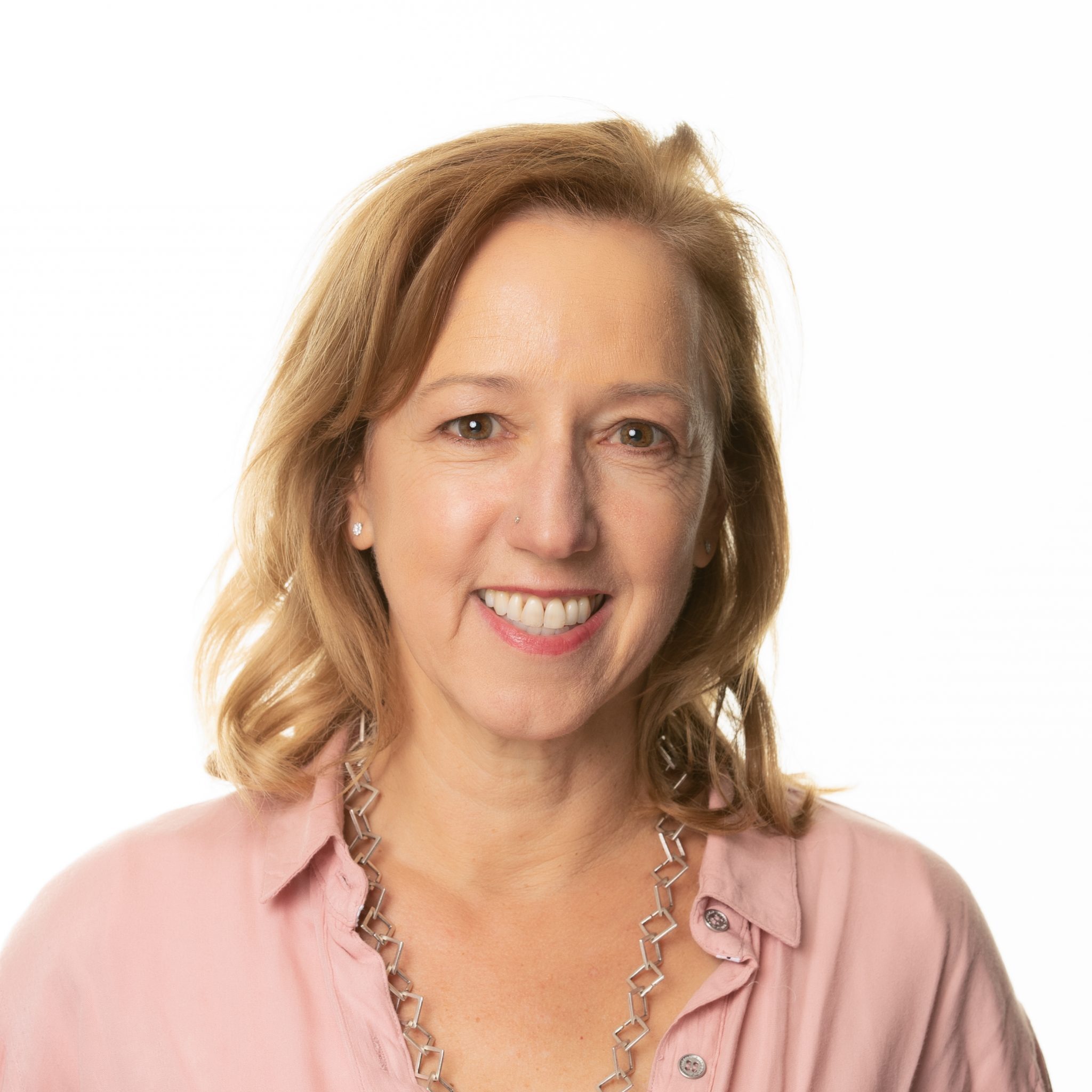 Headshot of Paula Gardner